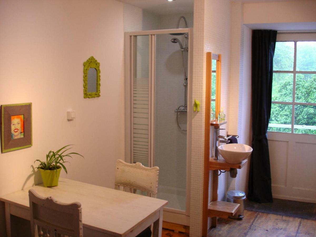 Biert Les Deux Velos Chambres D'Hotes-Table D'Hotes מראה חיצוני תמונה
